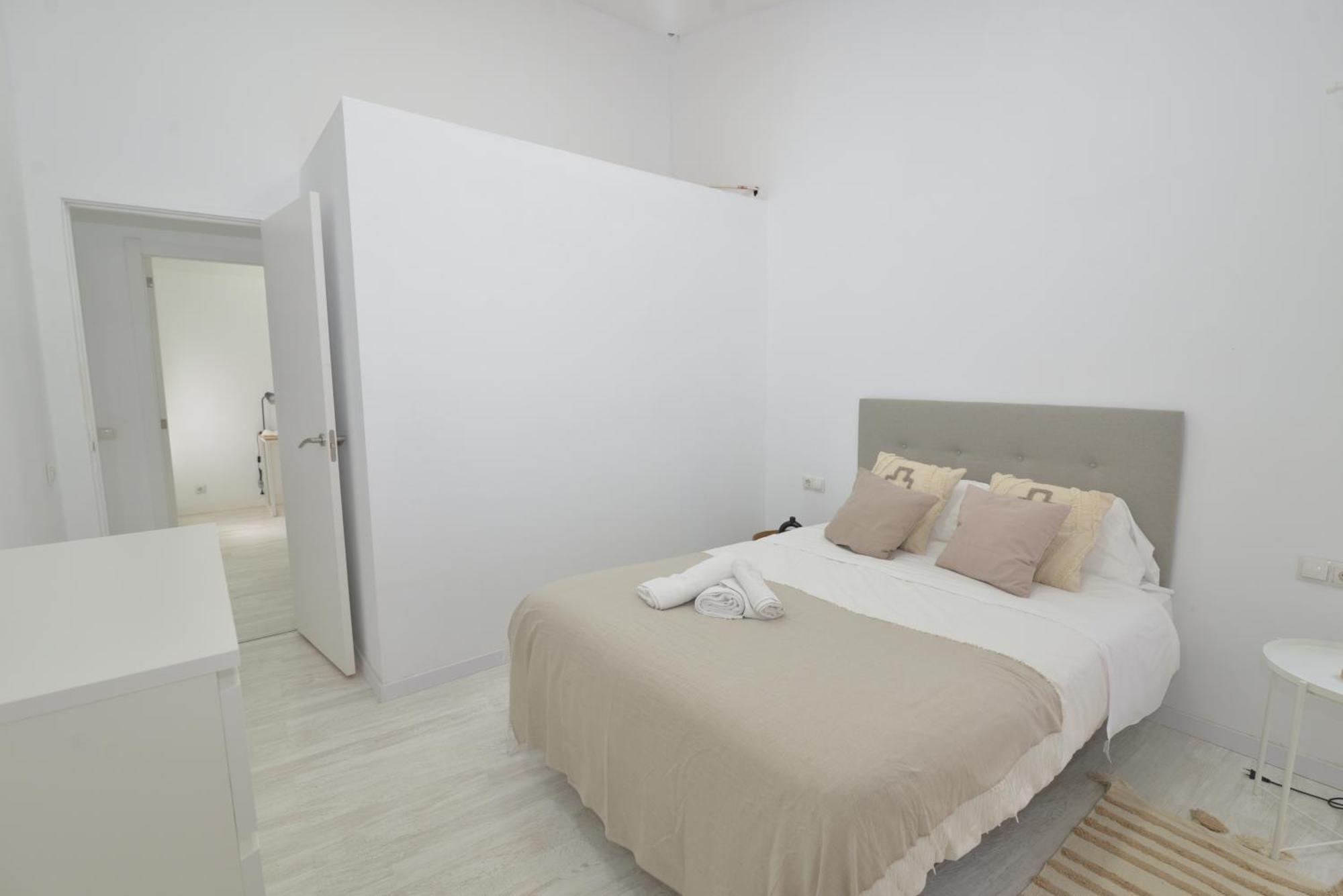 El Apartamento De San Cisneros By Just-Room Santander Exterior foto