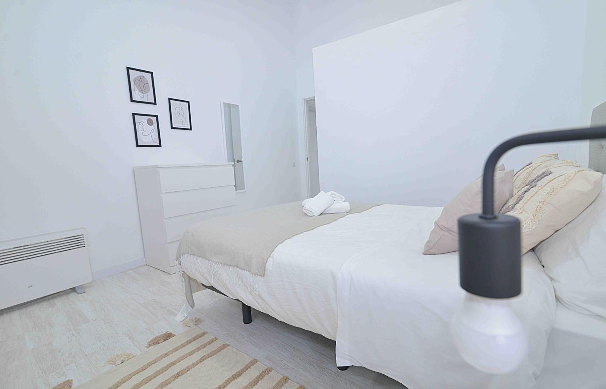 El Apartamento De San Cisneros By Just-Room Santander Exterior foto